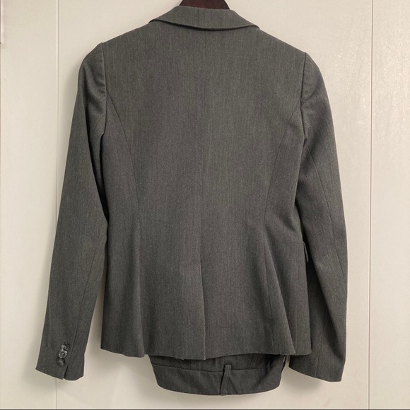 EUC! - Tristan | Basic Fitted Jacket Size 1 - Picture 3 of 7